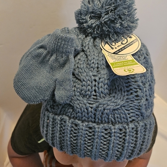 Toby & Me Infant Beanie and mittens set Blue crochet Blue pompom stretchable 7" - Picture 9 of 17